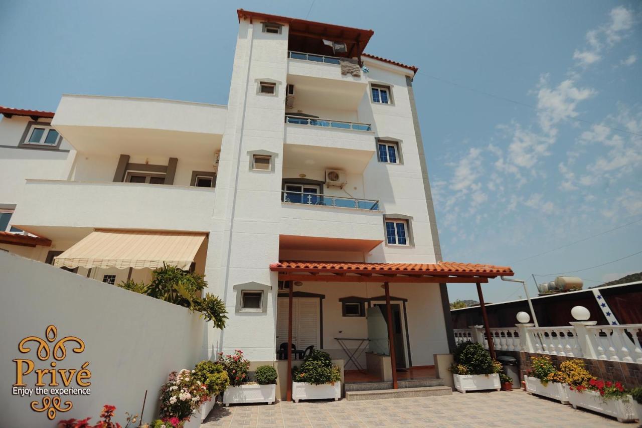 Prive Hotel And Apartment Ksamil Exteriör bild